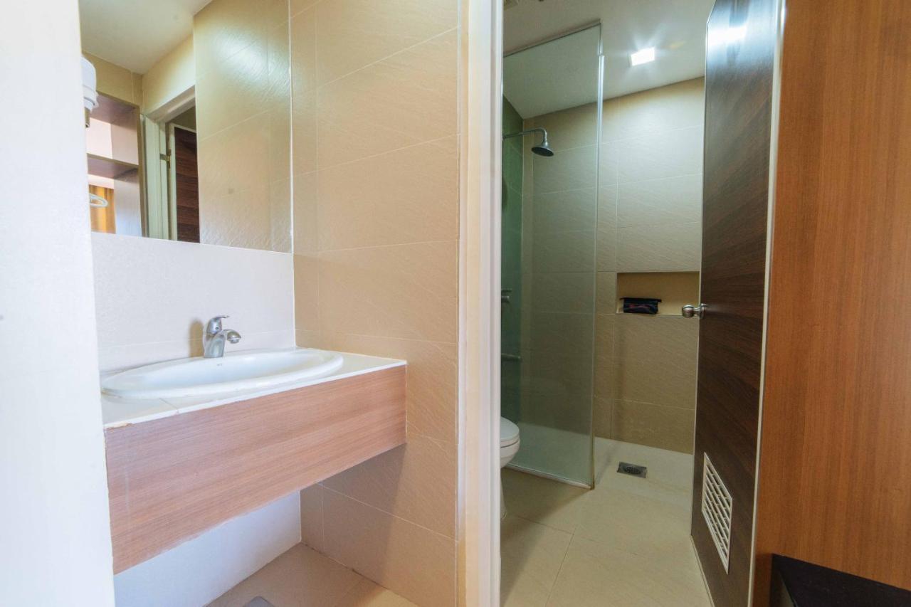 מלון Davao City Reddoorz Premium @ The Ritz Garden Oases מראה חיצוני תמונה