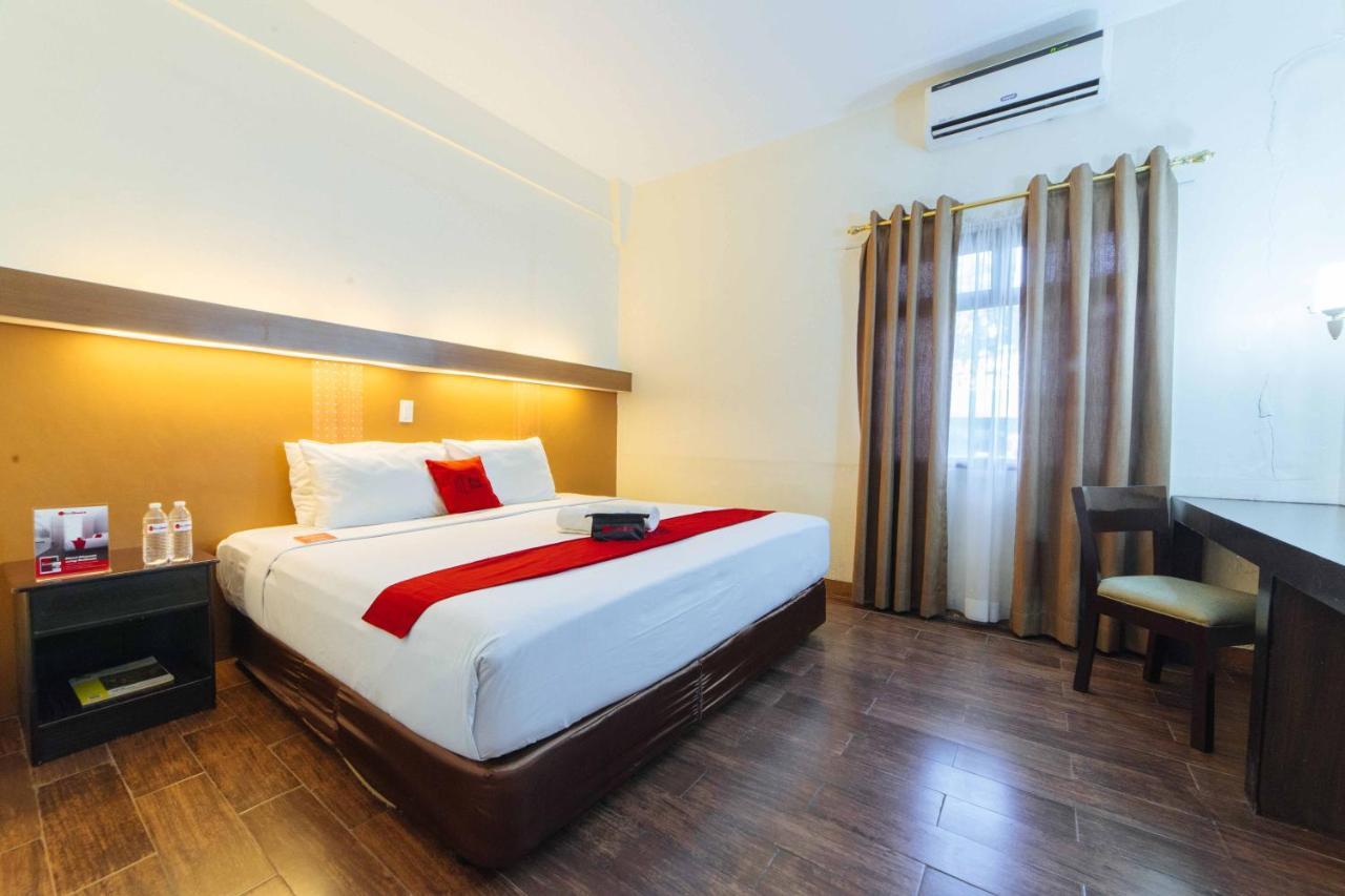 מלון Davao City Reddoorz Premium @ The Ritz Garden Oases מראה חיצוני תמונה